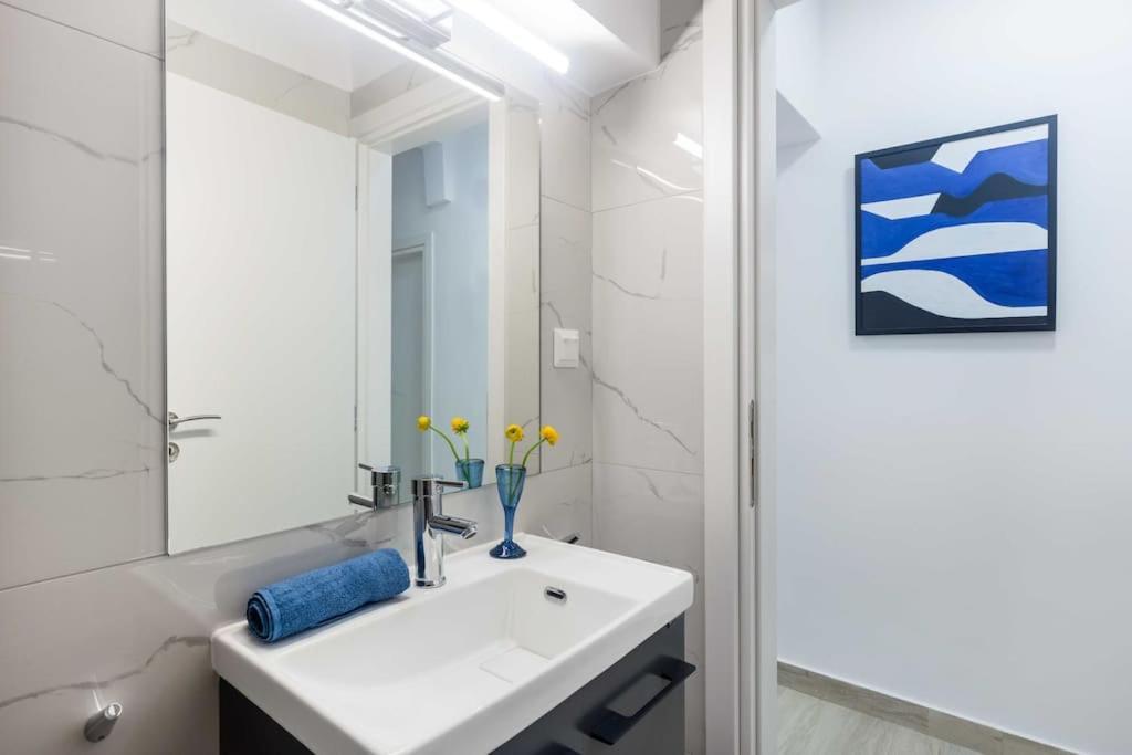 A Newly Fully Renovated Studio Athens Exterior photo